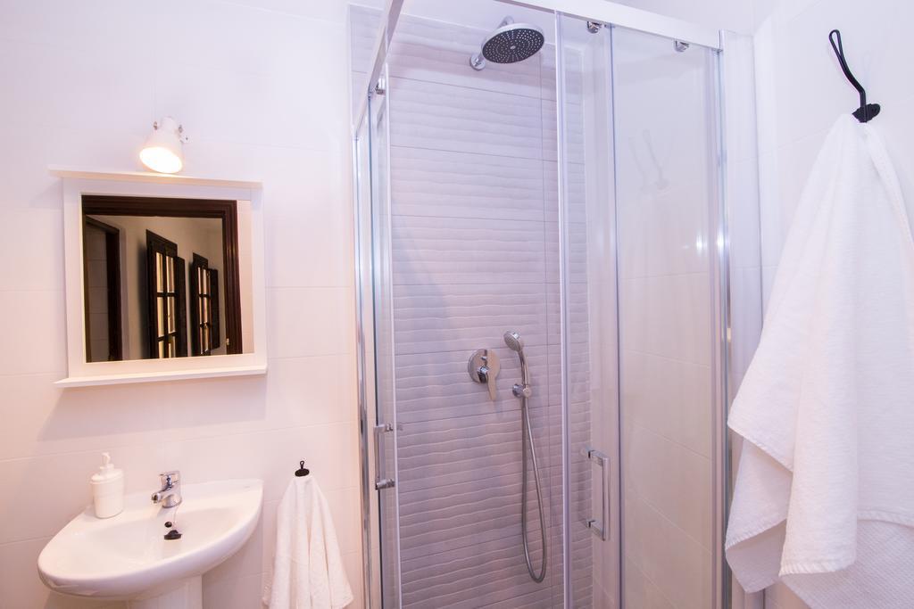Zahira Suites Granada Exteriör bild